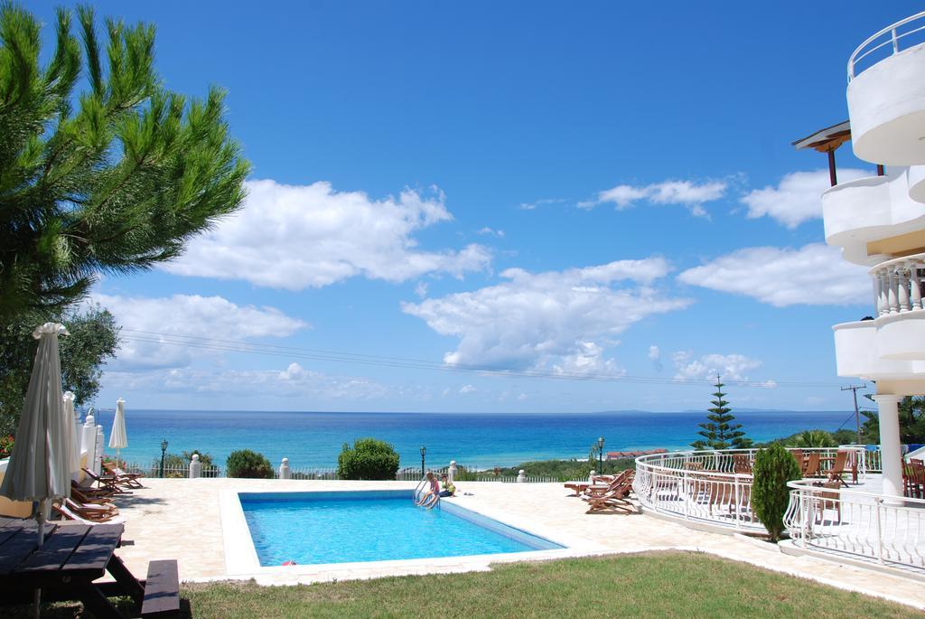 Villa Alex Ríza Exterior foto